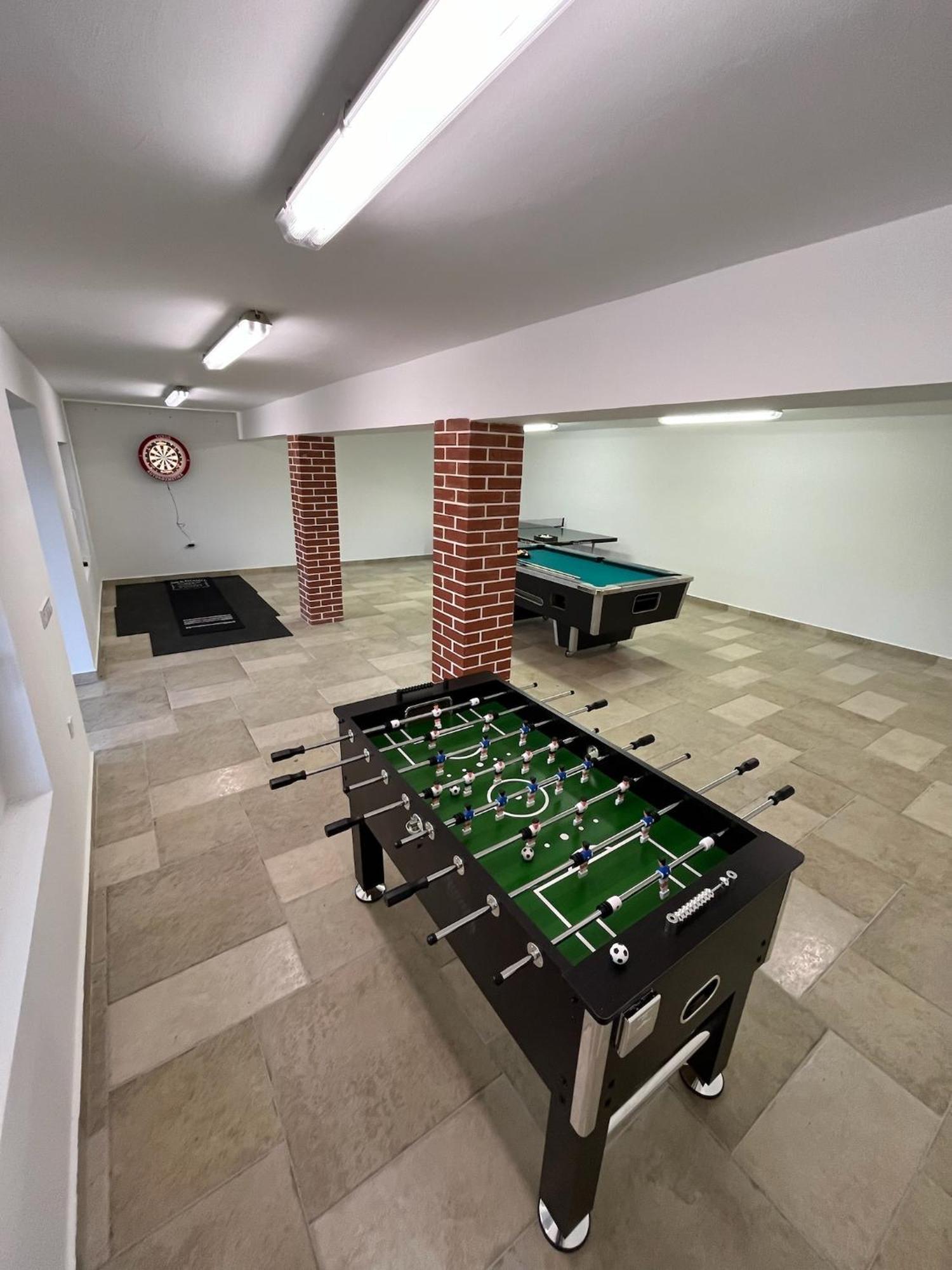 Czinege Vendeghaz - Nagy Haz Apartment โปรอสซโล ภายนอก รูปภาพ